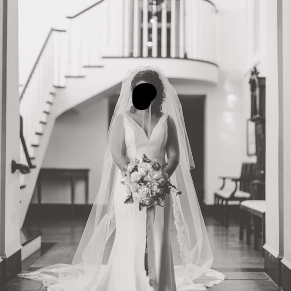 Justin Alexander Wedding Dress - Picture 3 of 4